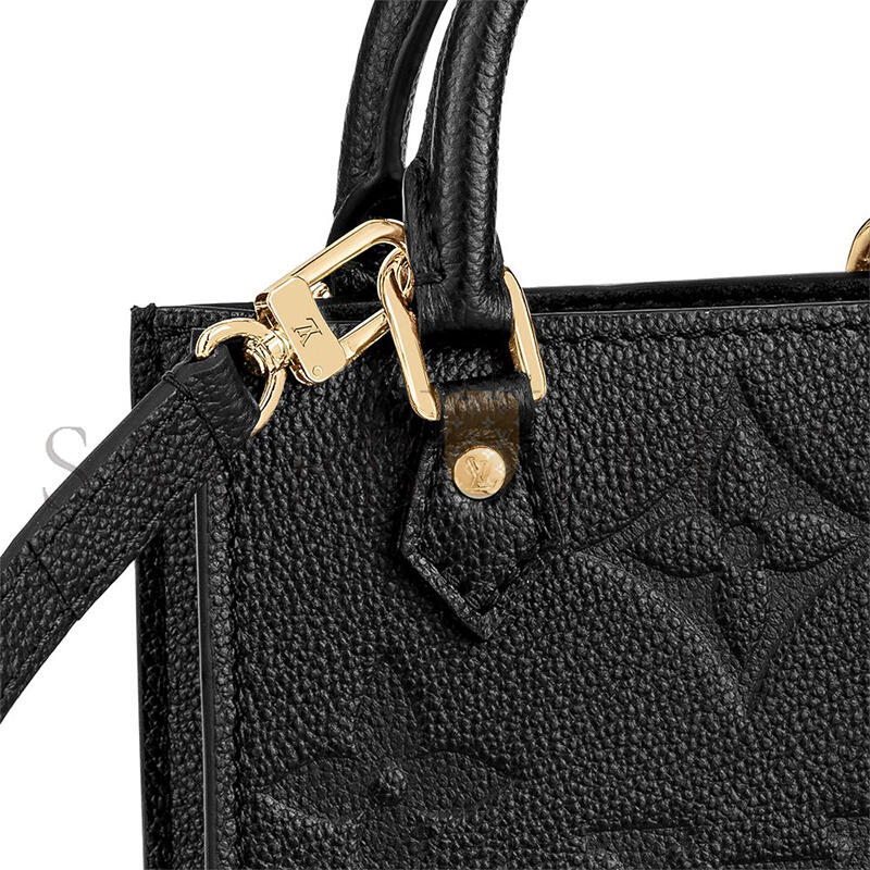 LOUIS VUITTON PETIT SAC PLAT M81417 (17*14*5cm)